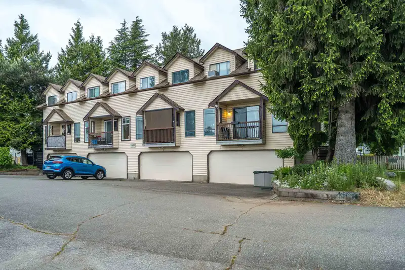 1 11869 223RD STREET - photo 1 of 33