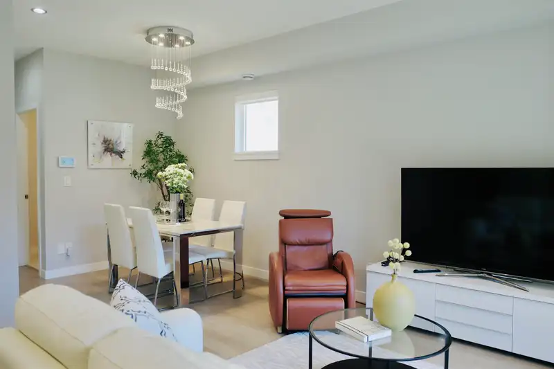 32 7180 LECHOW STREET - photo 1 of 22