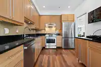 12 5880 HAMPTON PLACE - thumbnail 18