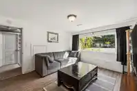 19769 38A AVENUE - thumbnail 4