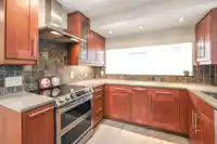 10 838 TOBRUCK AVENUE - thumbnail 6