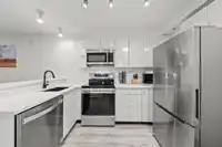 316 528 ROCHESTER AVENUE - thumbnail 2