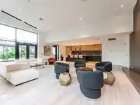 314 1471 HUNTER STREET - thumbnail 32