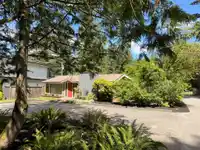 542 PARK DRIVE - thumbnail 2