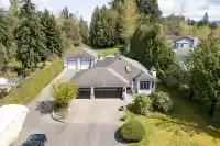 8572 BANNISTER DRIVE - thumbnail 1