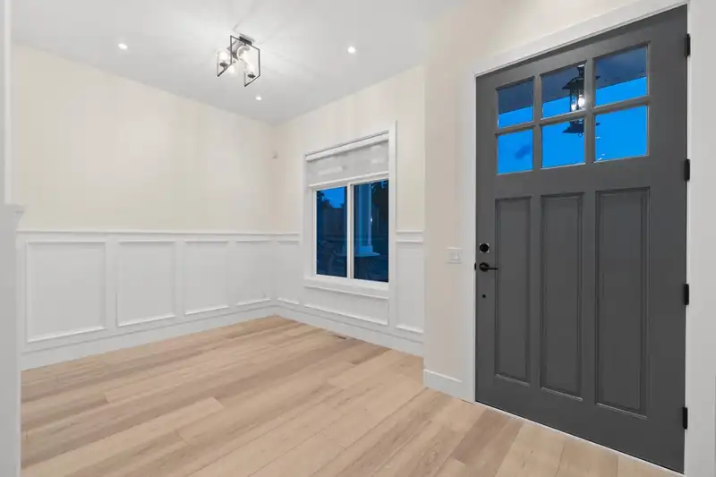 4 35133 CHRISTINA PLACE - photo 4 of 39