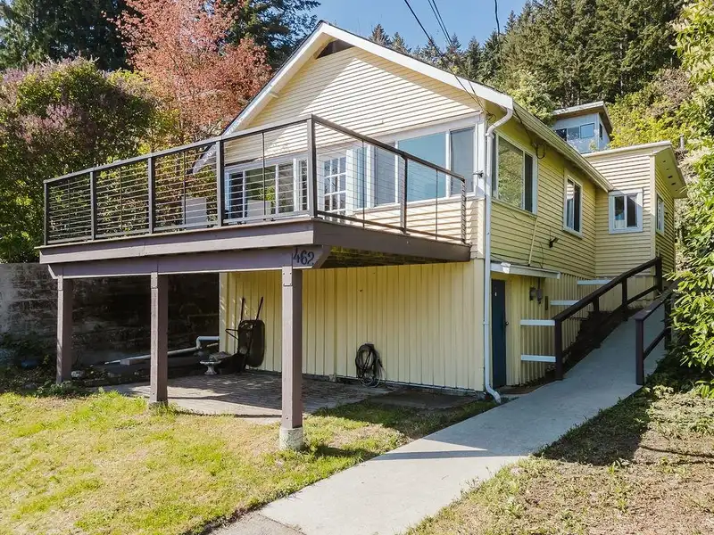 462 CENTRAL AVENUE - photo 1 of 39