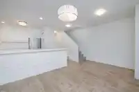 140 SHORELINE CIRCLE - thumbnail 2