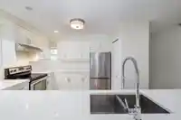 140 SHORELINE CIRCLE - thumbnail 3