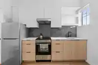 5 237 RIDGEWAY AVENUE - thumbnail 3