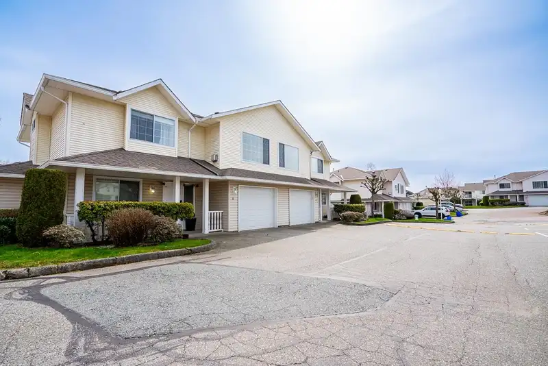 11 31255 UPPER MACLURE ROAD - photo 2 of 29