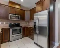 603 14333 104 AVENUE - thumbnail 2