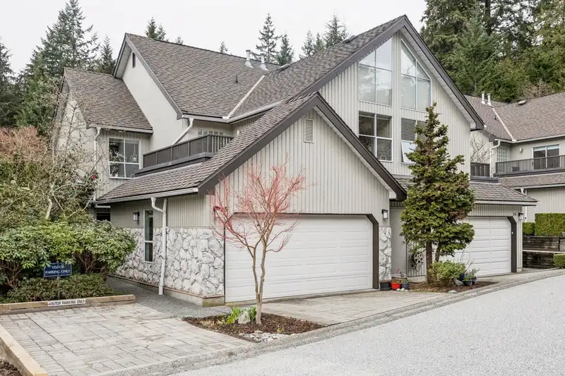 25 1001 NORTHLANDS DRIVE - photo 1 of 35