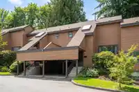 407 CAMBRIDGE WAY - thumbnail 2