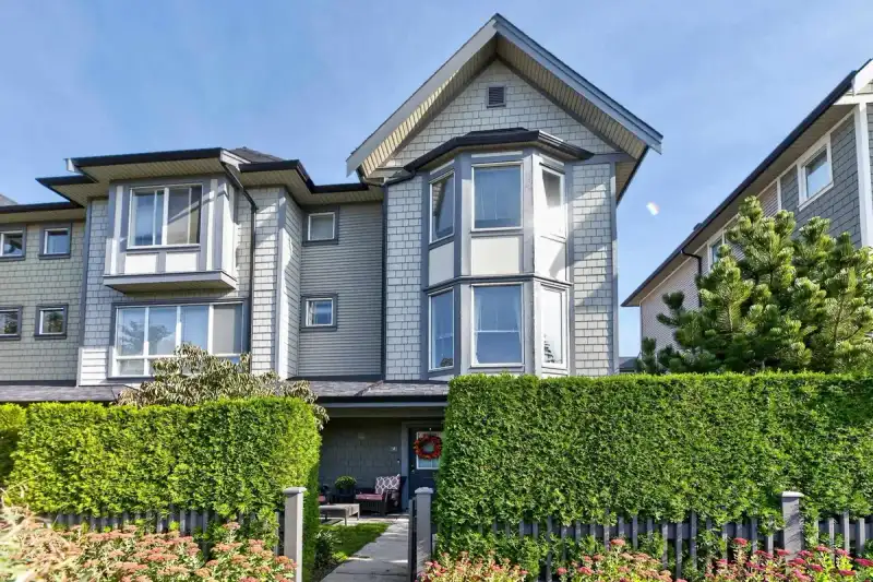 4 8138 204 STREET - photo 1 of 39