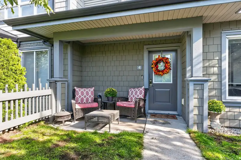 4 8138 204 STREET - photo 2 of 39