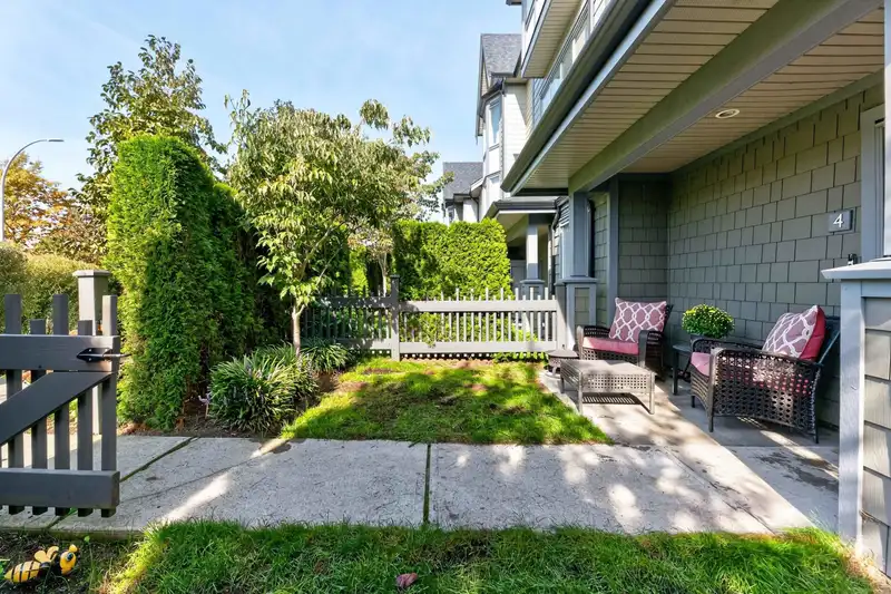 4 8138 204 STREET - photo 3 of 39