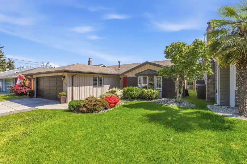 1220 MORRIS CRESCENT - photo 1 of 40