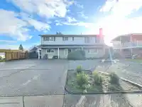 5574 49 AVENUE - thumbnail 1