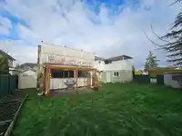 5574 49 AVENUE - thumbnail 16