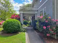 4825 CONNAUGHT DRIVE - thumbnail 2