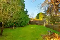 4825 CONNAUGHT DRIVE - thumbnail 35