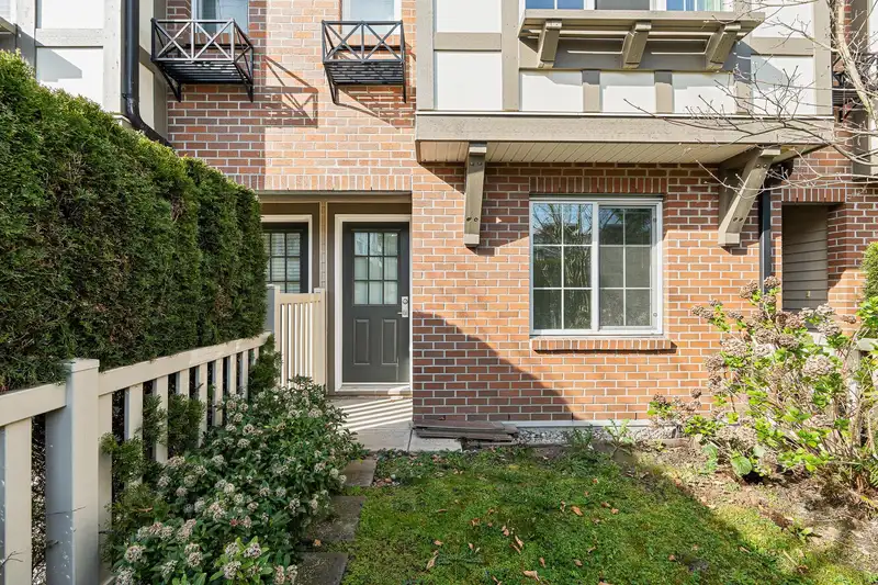 51 20875 80 AVENUE - photo 4 of 28