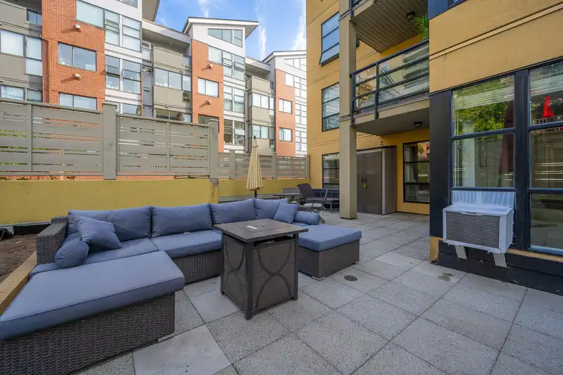 204 124 W 3RD STREET - photo 2 of 25