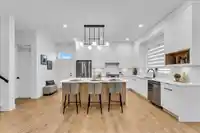 20489 74B AVENUE - thumbnail 8