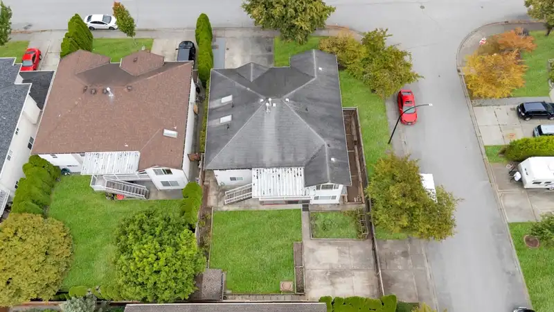 23890 114A AVENUE - photo 3 of 36