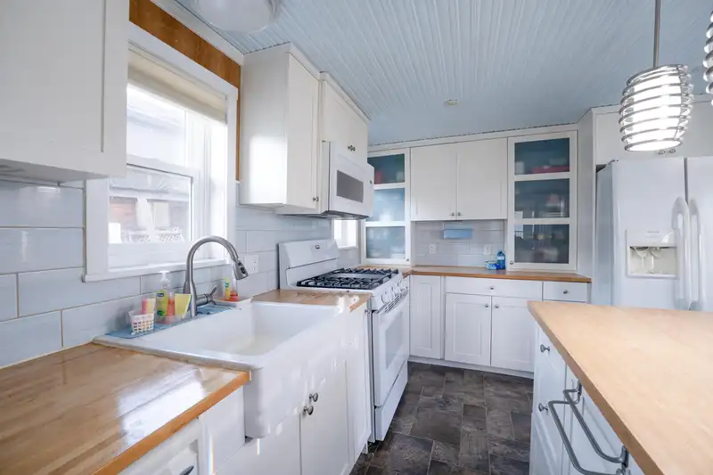 12 23080 DYKE ROAD - photo 4 of 17