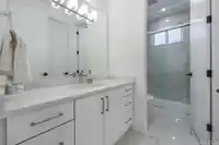 16759 18 AVENUE - thumbnail 12