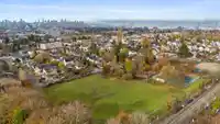 1752 E 4TH AVENUE - thumbnail 32
