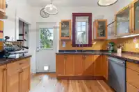 1752 E 4TH AVENUE - thumbnail 8
