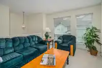91 8716 WALNUT GROVE DRIVE - thumbnail 4