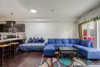 309 9655 KING GEORGE BOULEVARD - thumbnail 10