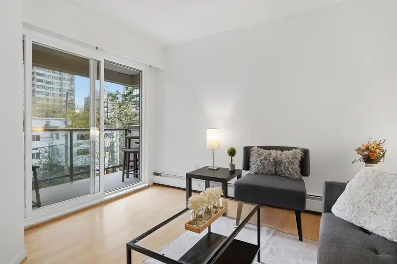 412 1718 NELSON STREET - photo 3 of 23