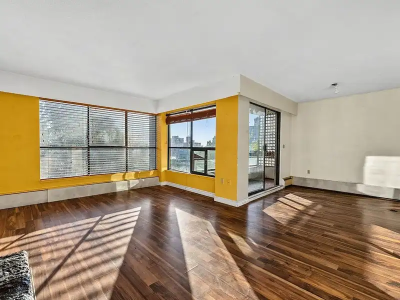 701 1165 BURNABY STREET - photo 2 of 21