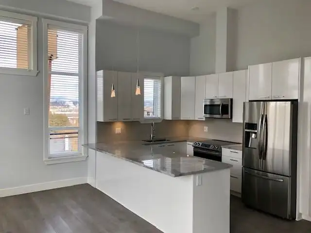 503 5485 BRYDON CRESCENT - photo 2 of 8