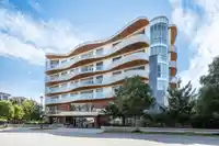 502 20416 PARK AVENUE - thumbnail 1