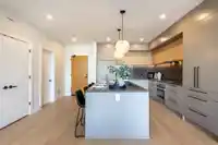 502 20416 PARK AVENUE - thumbnail 16