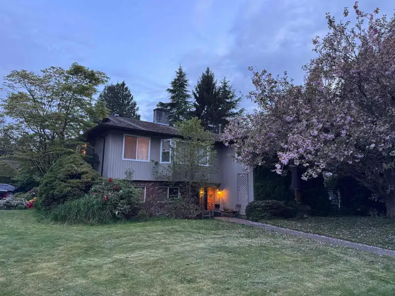 12690 26 AVENUE - photo 1 of 31