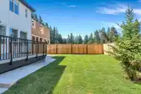 2723 201 STREET - thumbnail 37