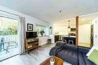 401 2295 PANDORA STREET - thumbnail 11