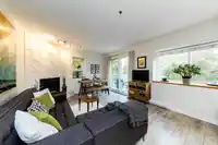 401 2295 PANDORA STREET - thumbnail 6