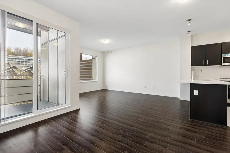 420 3163 RIVERWALK AVENUE - photo 3 of 24