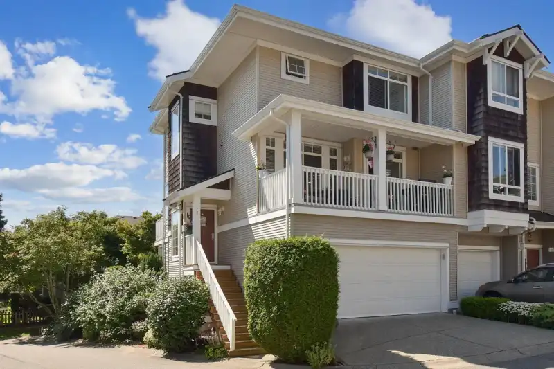 13 15030 58 AVENUE - photo 1 of 32