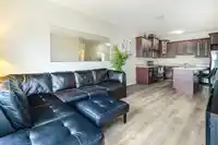 401 22363 SELKIRK AVENUE - thumbnail 11