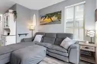 128 5655 210A STREET - thumbnail 13