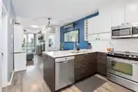 128 5655 210A STREET - thumbnail 6